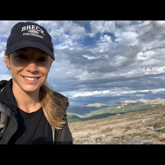 Meet your Posher, Anna - Picture 6 of 7